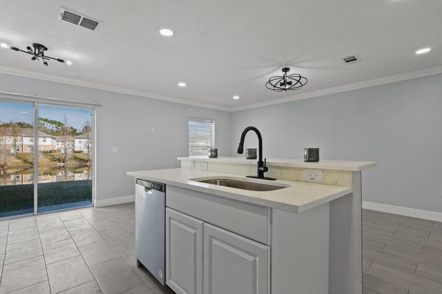 4518 ASHBURN SQUARE DRIVE, Tampa, FL 33610