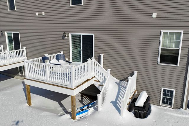 7 Sydney Rose Court, Johnston, RI 02919