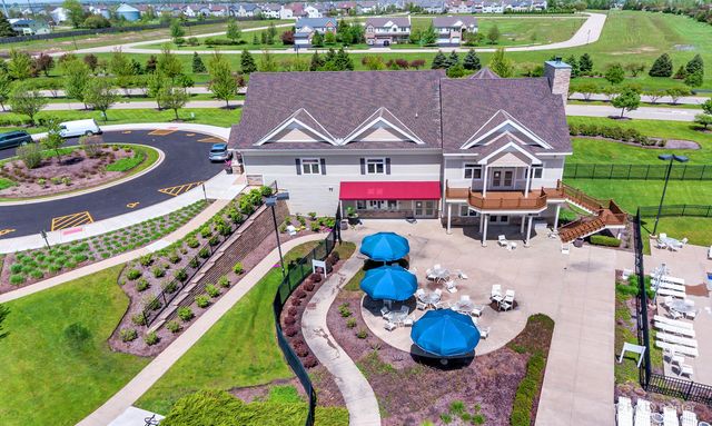 8992 Pearsall Drive, Huntley, IL 60142