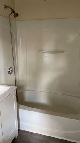 78 Fox St 1, Fitchburg, MA 01420