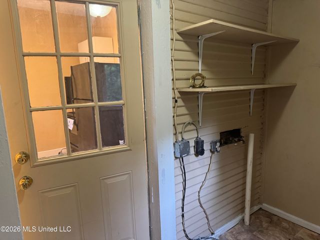 428 Decelle Street, Jackson, MS 39216