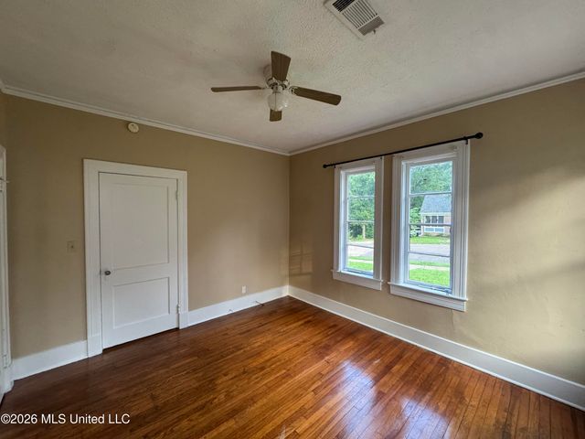428 Decelle Street, Jackson, MS 39216