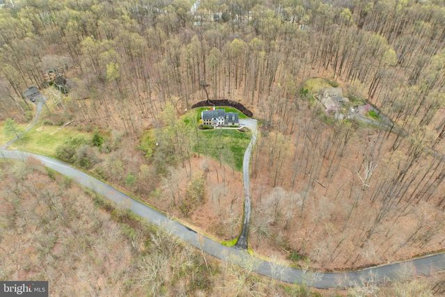 32 MCLEOD POND RD, Glenmoore, PA 19343