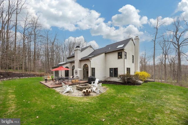 32 MCLEOD POND RD, Glenmoore, PA 19343