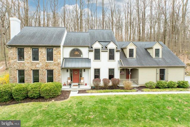32 MCLEOD POND RD, Glenmoore, PA 19343