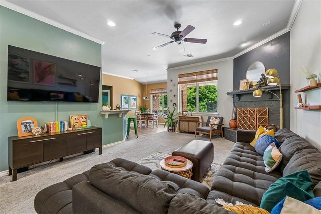 8308 Venezia Lane, Edmond, OK 73034