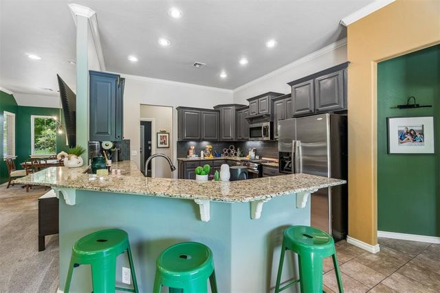 8308 Venezia Lane, Edmond, OK 73034