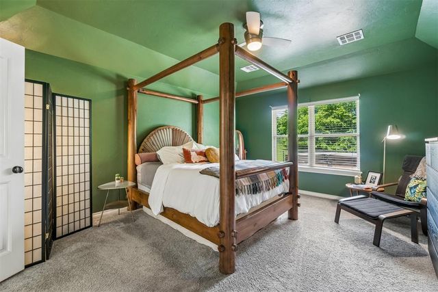 8308 Venezia Lane, Edmond, OK 73034