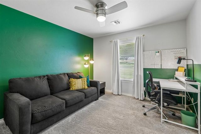 8308 Venezia Lane, Edmond, OK 73034