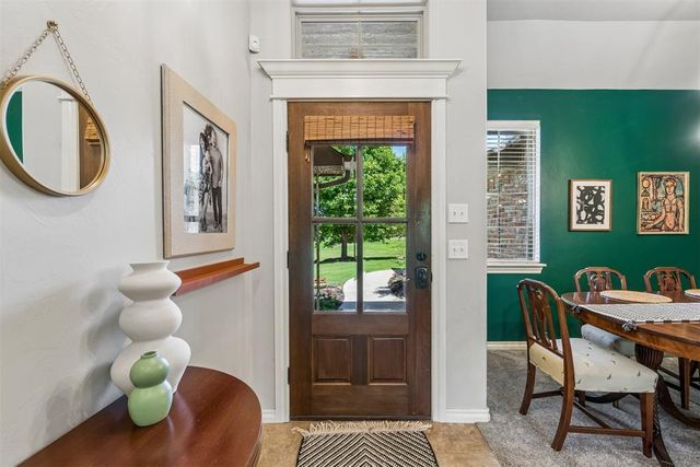 8308 Venezia Lane, Edmond, OK 73034
