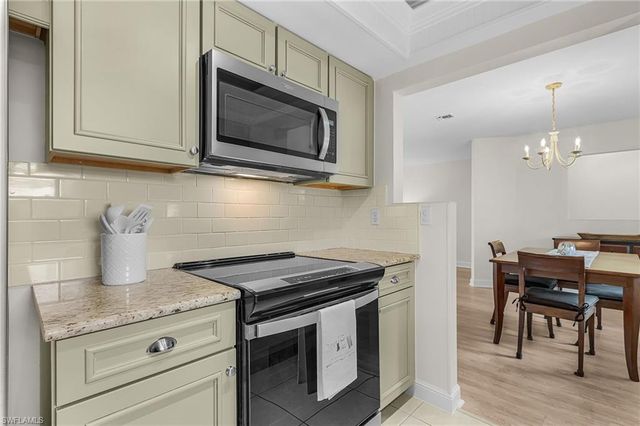 4126 Belair LN C4, Naples, FL 34103