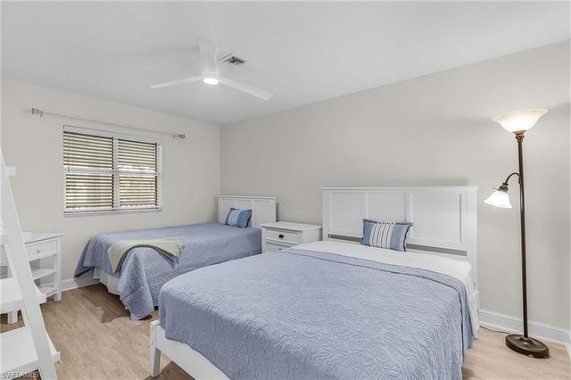 4126 Belair LN C4, Naples, FL 34103