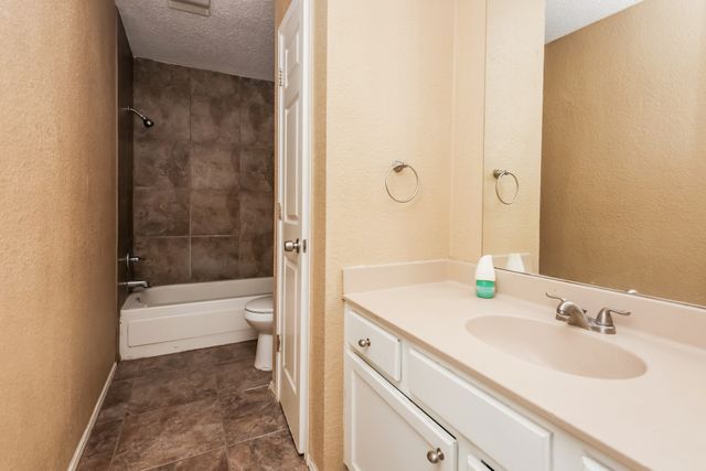 6417 Peggy Drive, Fort Worth, TX 76133