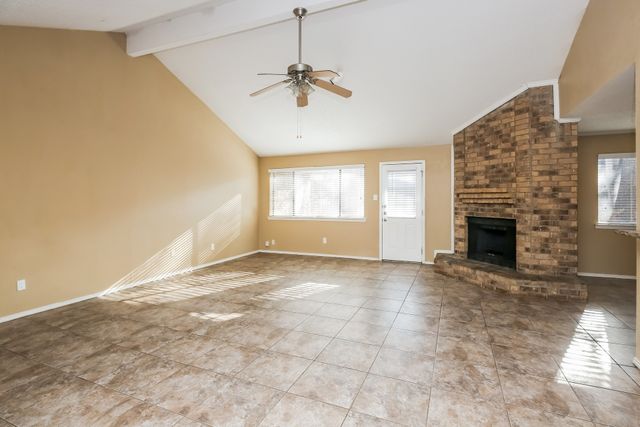 6417 Peggy Drive, Fort Worth, TX 76133