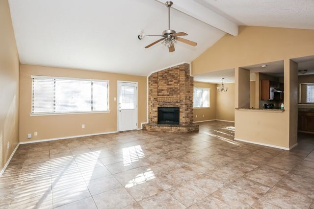 6417 Peggy Drive, Fort Worth, TX 76133