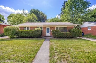 1031 N Maple Road, Ann Arbor, MI 48103