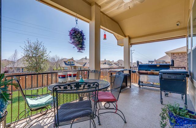 824 Silver Fox, Cibolo, TX 78108
