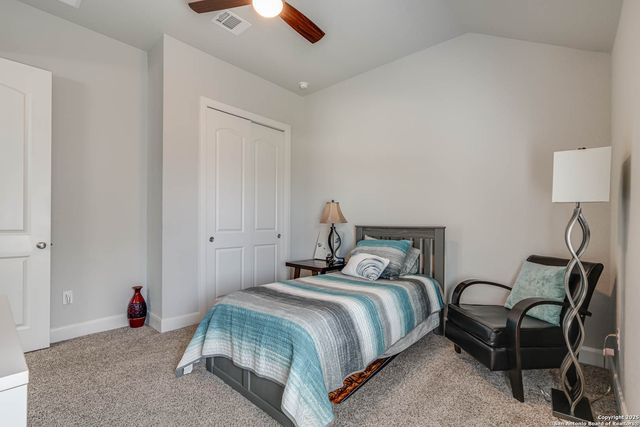824 Silver Fox, Cibolo, TX 78108