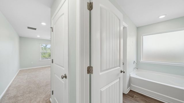 3927 Alva Thomas Road, Panama City, FL 32404