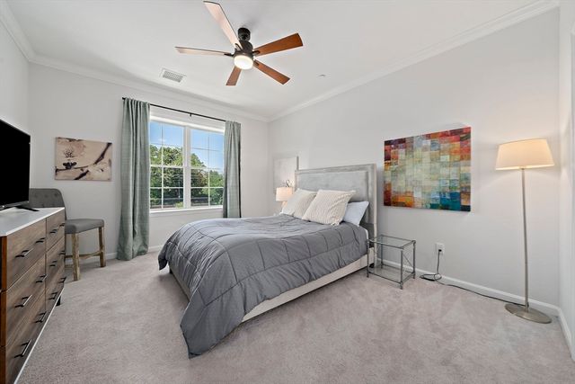 60 Coppersmith Way 303, Canton, MA 02021