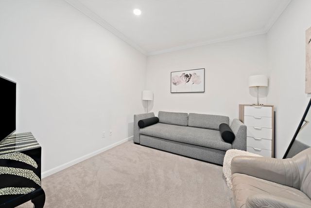 60 Coppersmith Way 303, Canton, MA 02021