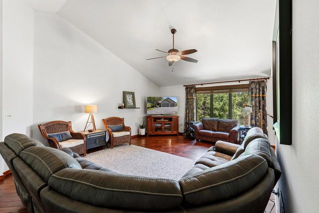 21604 W Bonnie LANE, Lannon, WI 53046