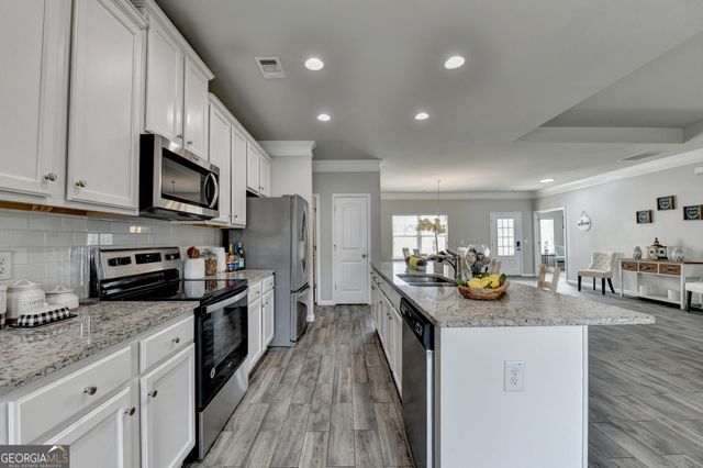 122 Moriah Woods Drive, Auburn, GA 30011