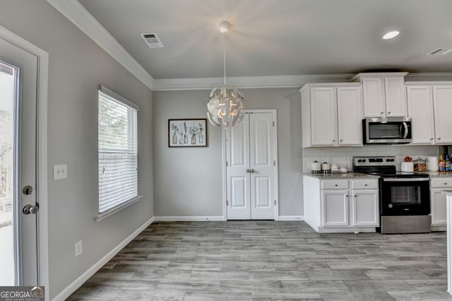 122 Moriah Woods Drive, Auburn, GA 30011