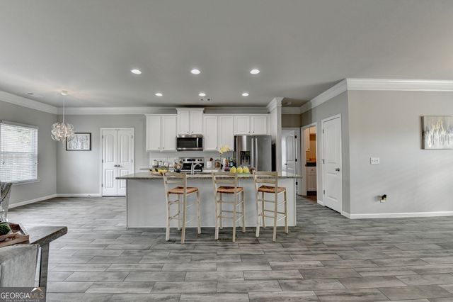 122 Moriah Woods Drive, Auburn, GA 30011