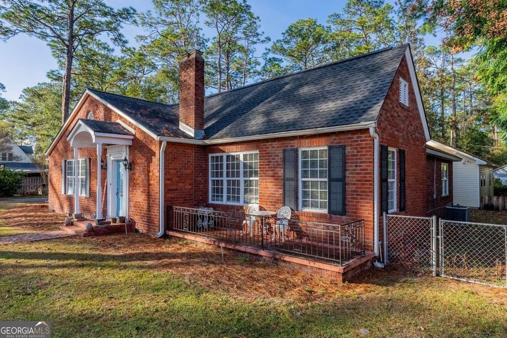 707 Euclid Avenue, Waycross, GA 31501