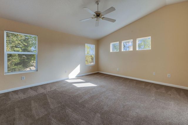 8956 E Valley Dr, Elk Grove, CA 95624