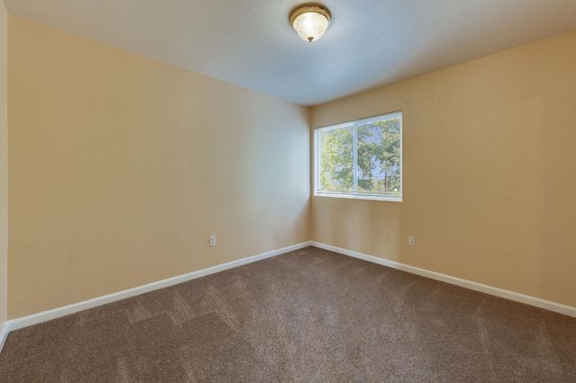 8956 E Valley Dr, Elk Grove, CA 95624