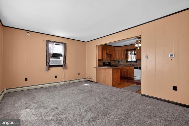 1410 HIGH ST, Burlington, NJ 08016
