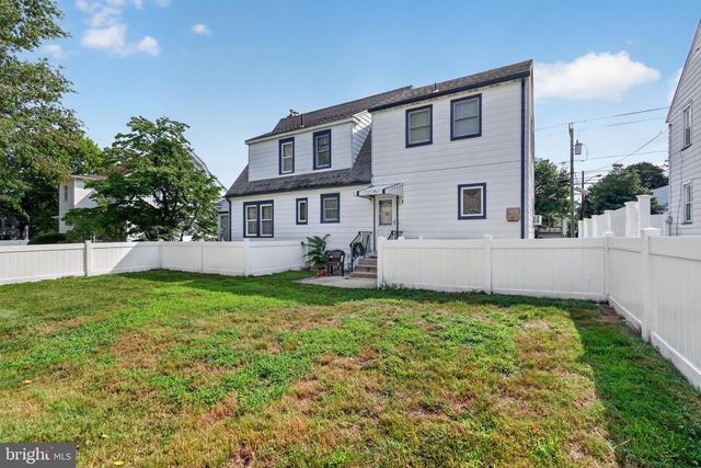 1410 HIGH ST, Burlington, NJ 08016