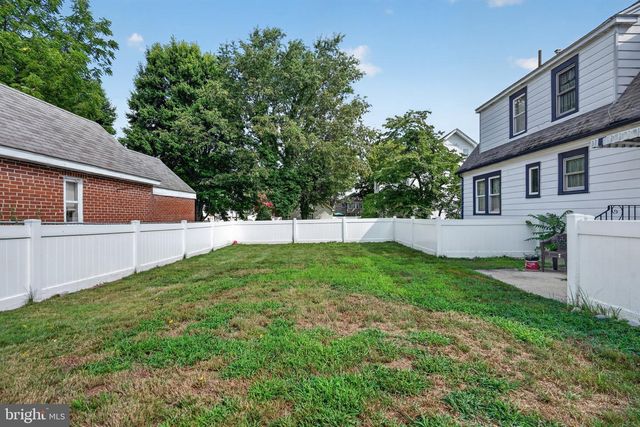 1410 HIGH ST, Burlington, NJ 08016