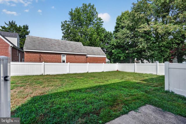 1410 HIGH ST, Burlington, NJ 08016