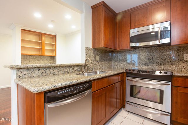 360 S Euclid Avenue 126, Pasadena, CA 91101
