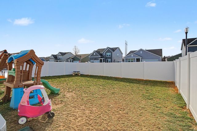 3063 Oscar Dr, White House, TN 37188