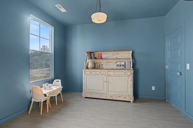 3063 Oscar Dr, White House, TN 37188