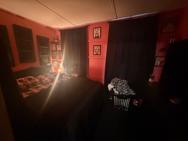 33 Adam St, Pittsfield, MA 01201