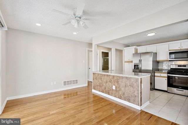 631 BARBADOS DR, Williamstown, NJ 08094