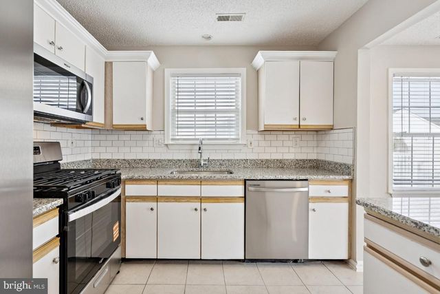 631 BARBADOS DR, Williamstown, NJ 08094