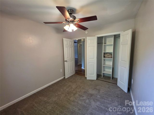 221 Auten Circle, Mount Holly, NC 28120