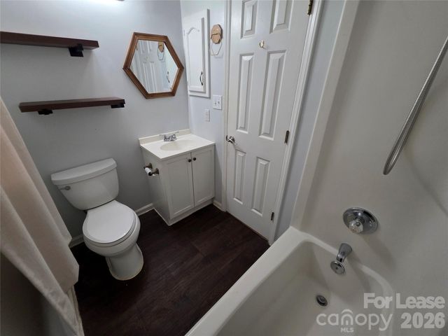 221 Auten Circle, Mount Holly, NC 28120