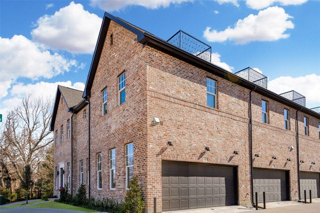 1432 N Avenue, Plano, TX 75074