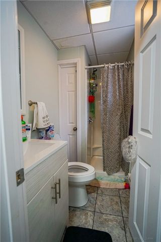 828 cranston Street, Cranston, RI 02920