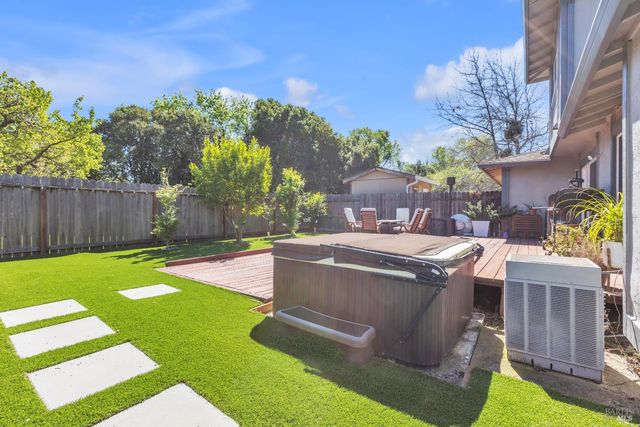 4820 Greenridge Ct, Fairfield, CA 94534