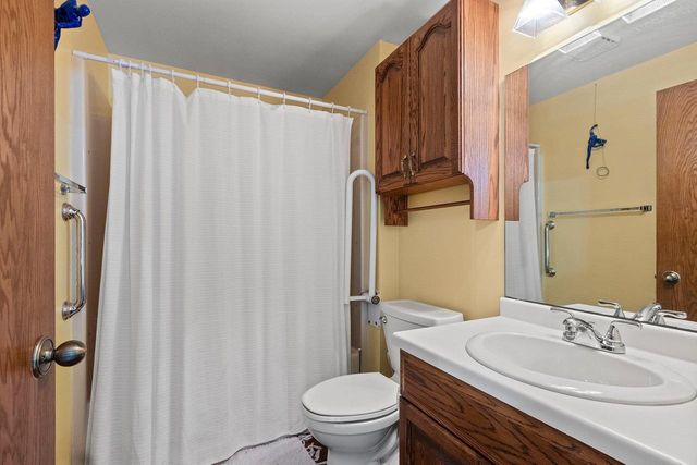213 BROADVIEW DRIVE, Green Bay, WI 54301