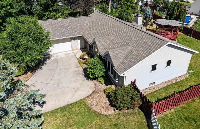 213 BROADVIEW DRIVE, Green Bay, WI 54301