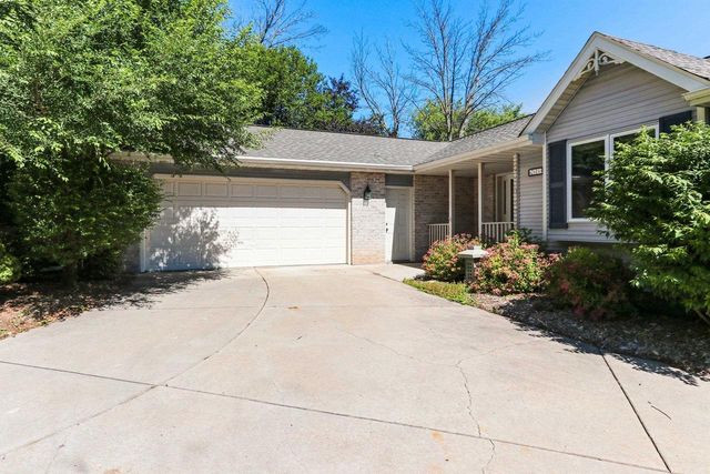213 BROADVIEW DRIVE, Green Bay, WI 54301